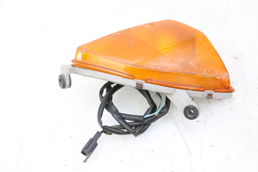 photo de VOORSTE RECHTER KNIPPERLICHT HONDA CBR F SC25 1000 (1989 - 1992) - Gecontroleerd onderdeel