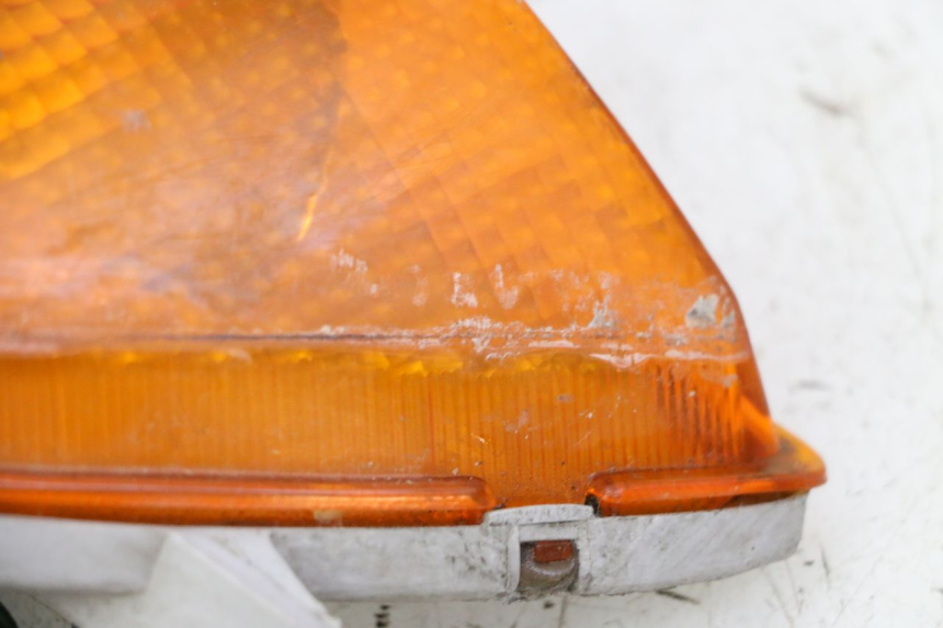 photo de VOORSTE RECHTER KNIPPERLICHT HONDA CBR F SC25 1000 (1989 - 1992) - Markeringen en referenties