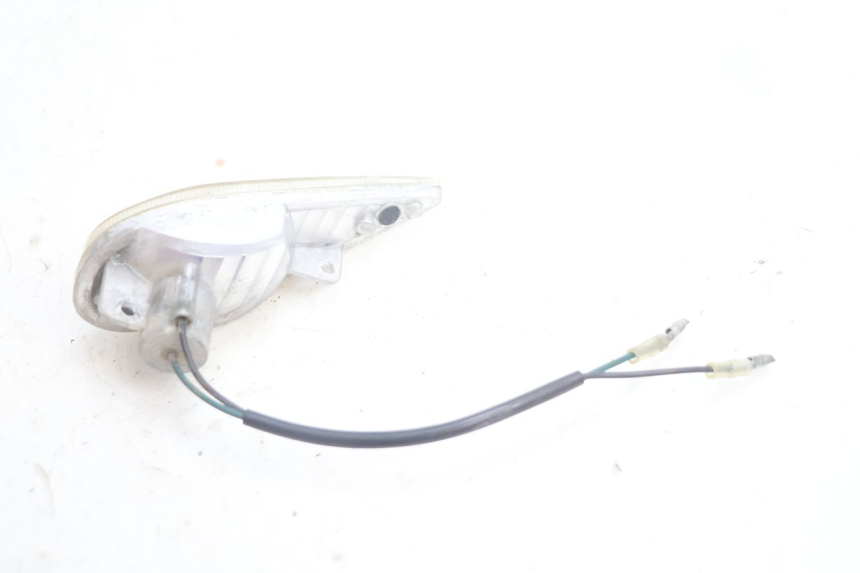 photo de RECHTS VOOR KNIPPERLICHT TGB CITY RS 50 (2011 - 2016) - Bevestigingspunten