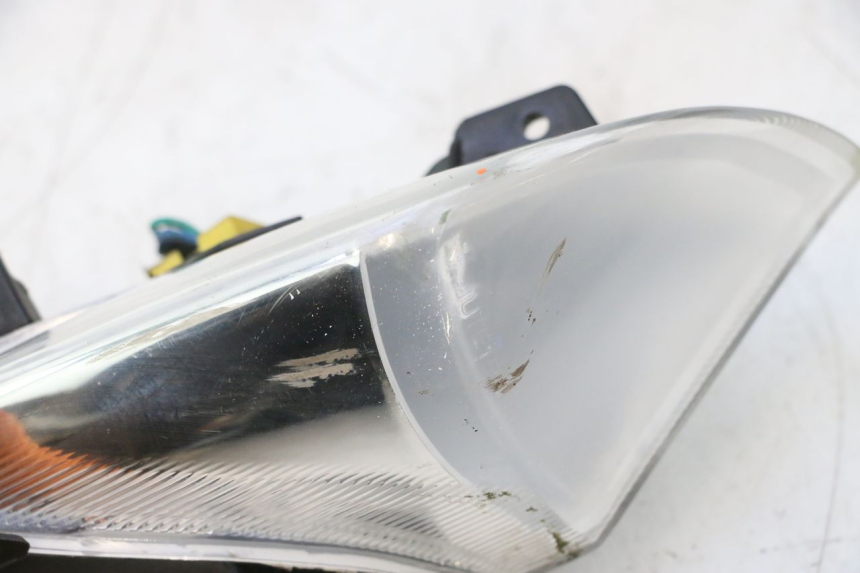 photo de VOORSTE RECHTER KNIPPERLICHT PEUGEOT CITYSTAR 2T 50 (2018 - 2021) - Technische close-up