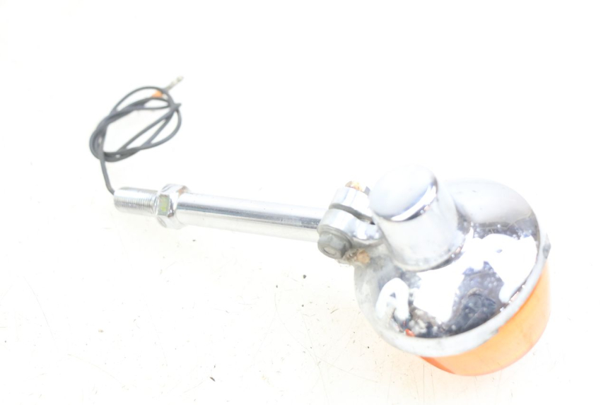 photo de VOORSTE RECHTER KNIPPERLICHT HONDA CM 125 (1983 - 2003) - Technische close-up