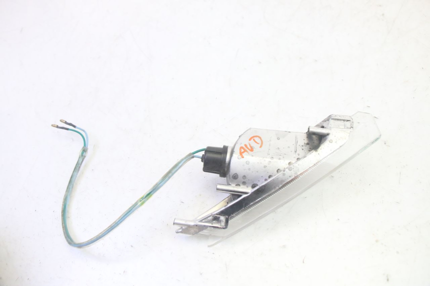 photo de VOORSTE RECHTER KNIPPERLICHT SYM CROX 4T 50 (2016 - 2023) - Detail van het onderdeel