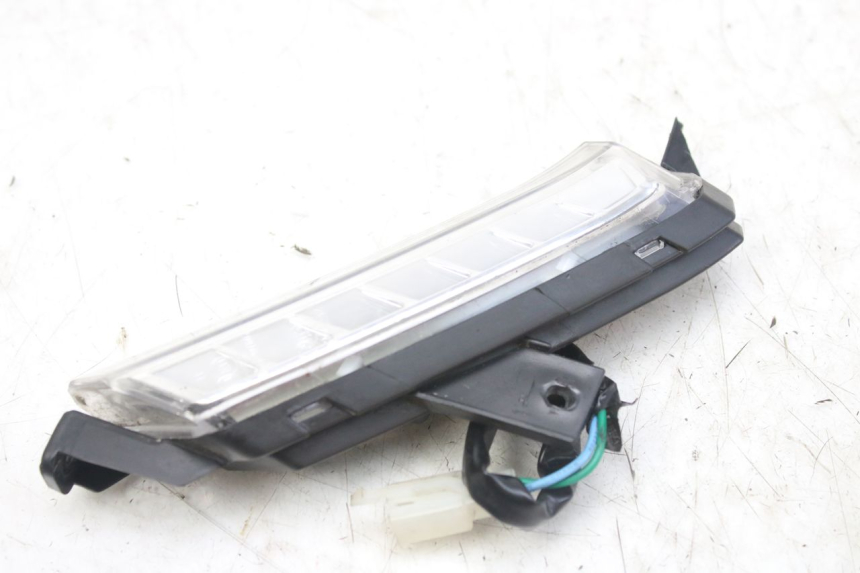 photo de VOORSTE RECHTER KNIPPERLICHT WAYSCRAL E-SPEED 1 (2022 - 2024) - Andere kijkhoek