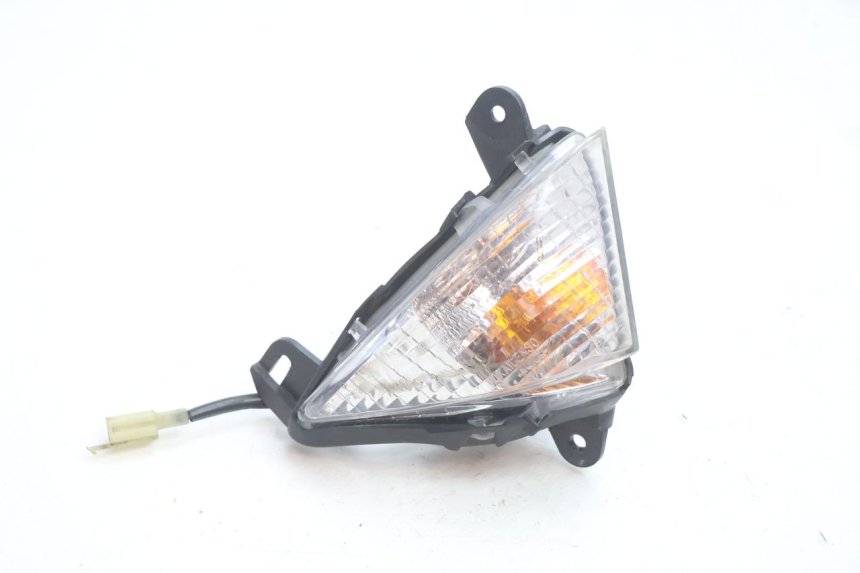 photo de RECHTS VOOR KNIPPERLICHT KAWASAKI ER-6 ER6 N 650 (2005 - 2009) - Hoofdaanzicht