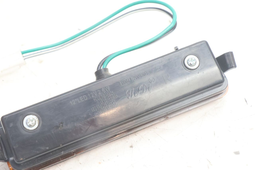 photo de RECHTER VOORSTE KNIPPERLICHT ASKOLL ESPRO 1 - Technische close-up