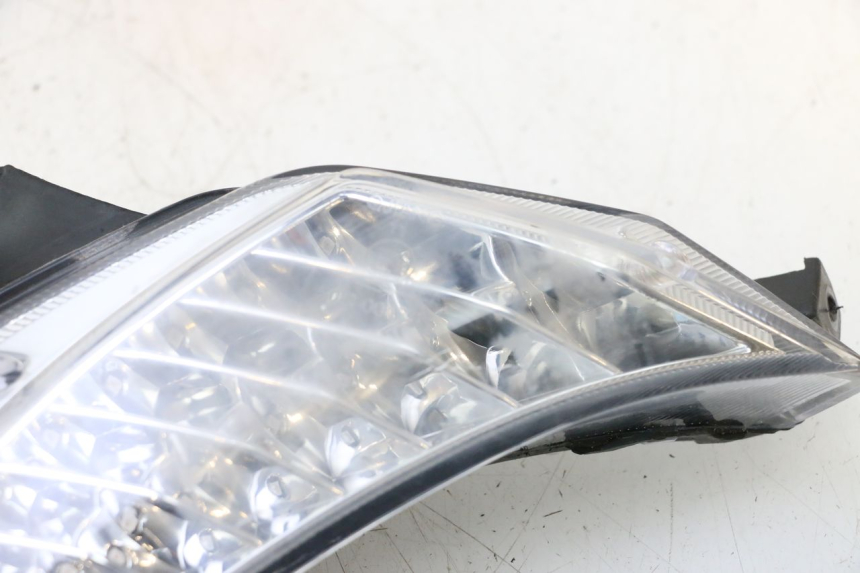 photo de VOORSTE RECHTER KNIPPERLICHT KEEWAY F-ACT FACT EVO 50 (2020 - 2026) - Technische close-up