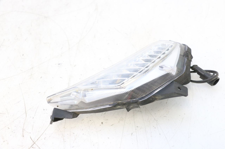 photo de VOORSTE RECHTER KNIPPERLICHT KEEWAY F-ACT FACT EVO 50 (2020 - 2026) - Staat van het oppervlak