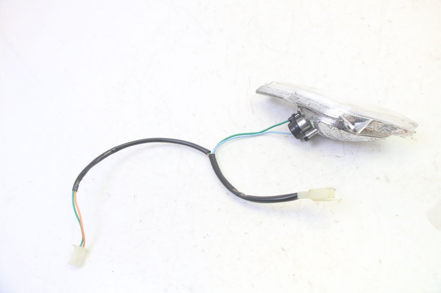 photo de VOORSTE RECHTER KNIPPERLICHT BTC FELICE SPORT 50 - Technische close-up