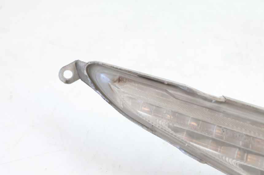 photo de VOORSTE RECHTER KNIPPERLICHT HONDA FES PANTHEON 125 (2003 - 2007) - Bevestigingspunten