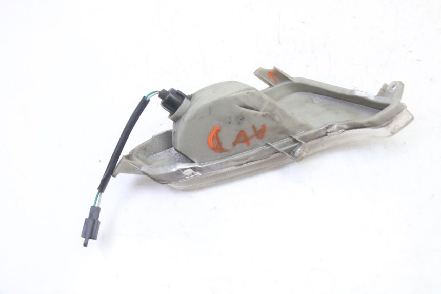 photo de VOORSTE RECHTER KNIPPERLICHT SYM FIDDLE 2 S 125 (2012 - 2014) - Technische close-up