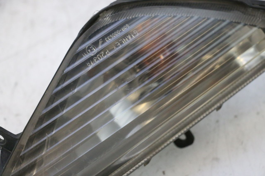 photo de VOORSTE RECHTER KNIPPERLICHT HONDA FJS SILVER WING SILVERWING 400 (2005 - 2008) - Bevestigingspunten
