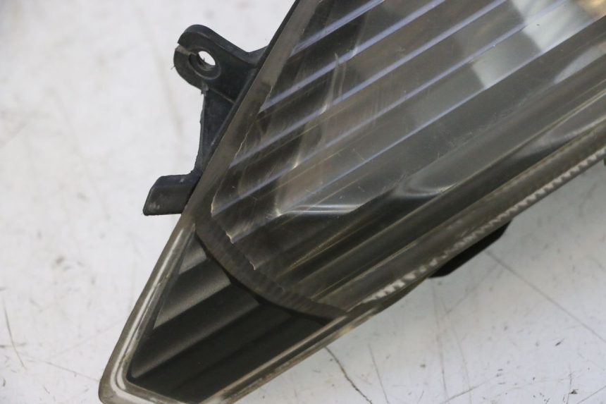 photo de VOORSTE RECHTER KNIPPERLICHT HONDA FJS SILVER WING SILVERWING 400 (2005 - 2008) - Staat van het oppervlak