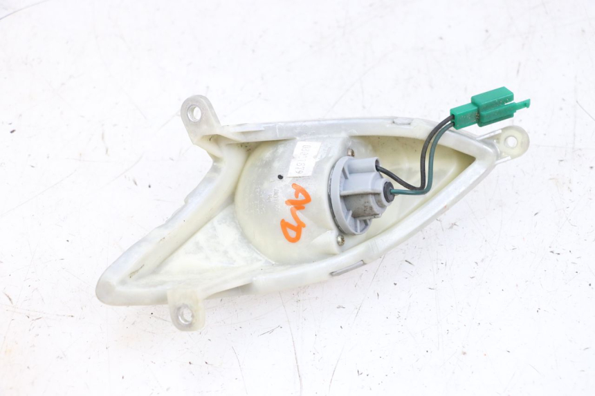 photo de VOORSTE RECHTER KNIPPERLICHT MBK FLAME X 125 (2007 - 2016) - Zoom op gebruiksstaat