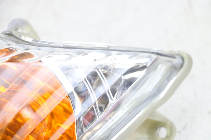 photo de VOORSTE RECHTER KNIPPERLICHT MBK FLAME X 125 (2007 - 2016) - Technische close-up