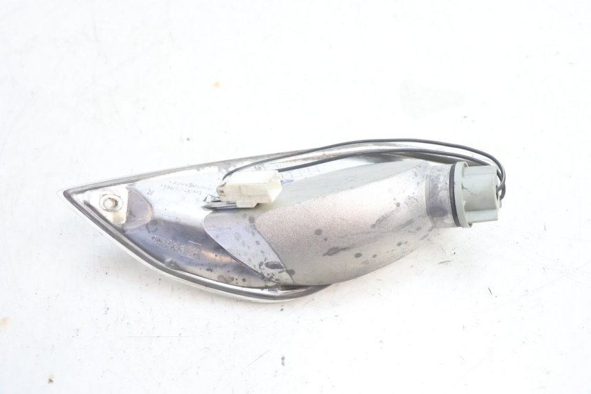 photo de VOORSTE RECHTER KNIPPERLICHT PIAGGIO FLY 2T 50 (2004 - 2017) - Bevestigingspunten