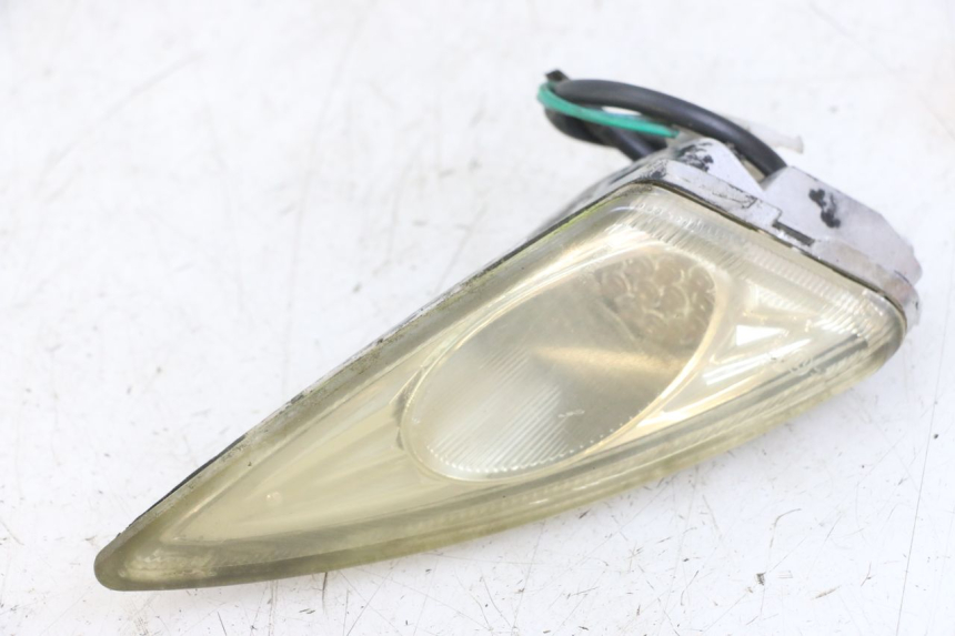 photo de VOORSTE RECHTER KNIPPERLICHT GOES WIKI 125 (2010 - 2015) - Hoofdaanzicht