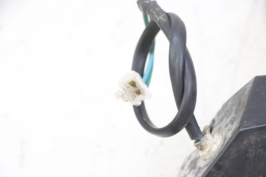 photo de VOORSTE RECHTER KNIPPERLICHT GOES WIKI 125 (2010 - 2015) - Technische close-up