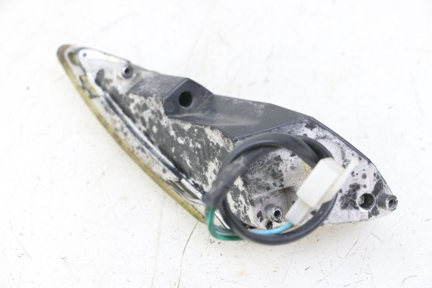 photo de VOORSTE RECHTER KNIPPERLICHT GOES WIKI 125 (2010 - 2015) - Bevestigingspunten