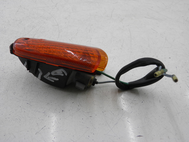 photo de VOORSTE RECHTER KNIPPERLICHT HONDA NH VISION 50 (1985 - 1994) - Bevestigingspunten