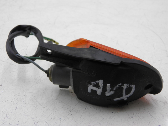 photo de VOORSTE RECHTER KNIPPERLICHT HONDA NH VISION 50 (1985 - 1994) - Staat van het oppervlak