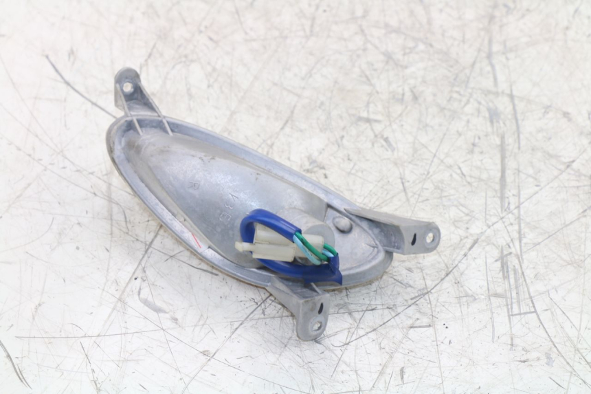 photo de VOORSTE RECHTER KNIPPERLICHT KYMCO SPACER 50 (1998 - 2009) - Bevestigingspunten