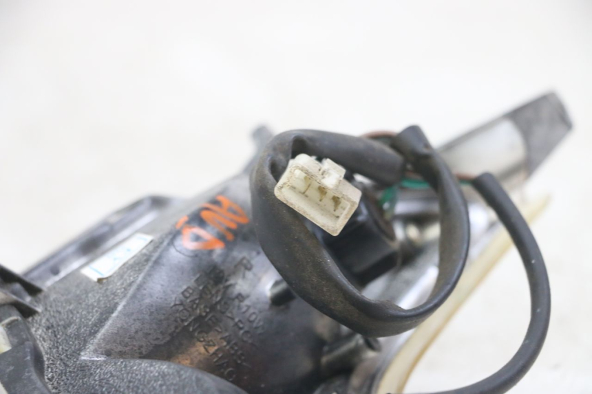 photo de VOORSTE RECHTER KNIPPERLICHT KYMCO LIKE 125 (2009 - 2016) - Zoom op gebruiksstaat