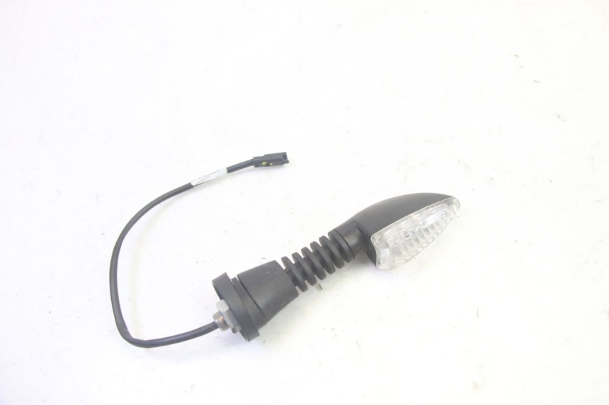 photo de VOORSTE RECHTER KNIPPERLICHT PIAGGIO MP3 HPE 350 (2018 - 2020) - Hoofdaanzicht