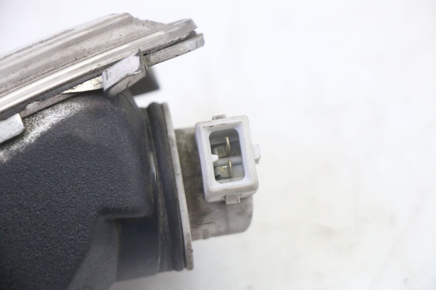 photo de VOORSTE RECHTER KNIPPERLICHT PIAGGIO MP3 125 (2006 - 2014) - Overzicht