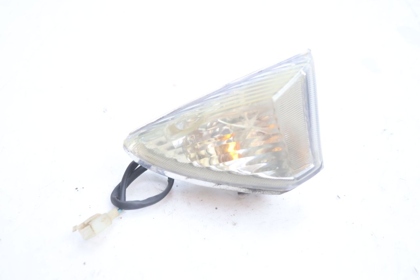 photo de RECHTS VOOR KNIPPERLICHT IMF INDUSTRIE NEW PACH 2T 50 (2014 - 2020) - Hoofdaanzicht