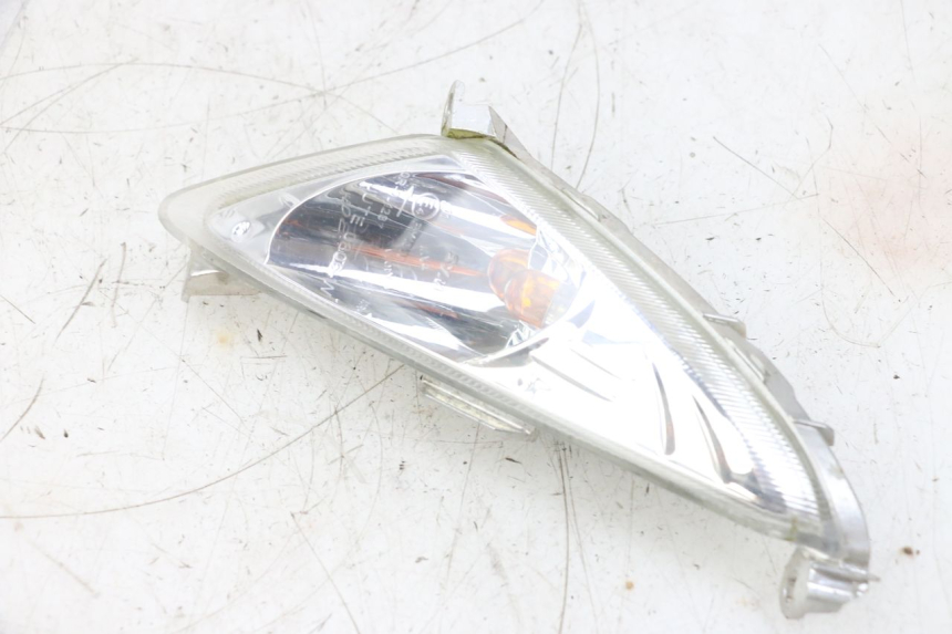 photo de VOORSTE RECHTER KNIPPERLICHT SYM ORBIT 2 4T 50 (2008 - 2017) - Bevestigingspunten