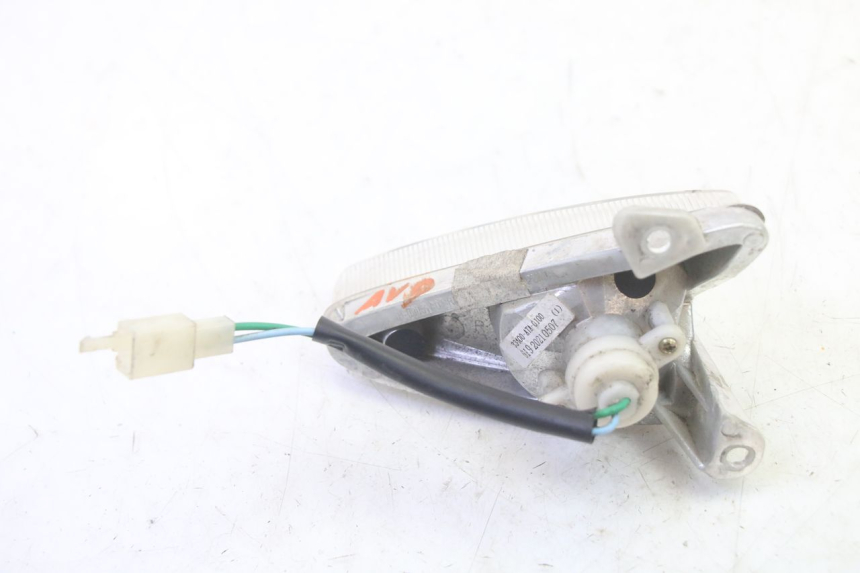 photo de VOORSTE RECHTER KNIPPERLICHT SYM ORBIT III 3 4T 50 (2021 - 2025) - Bevestigingspunten