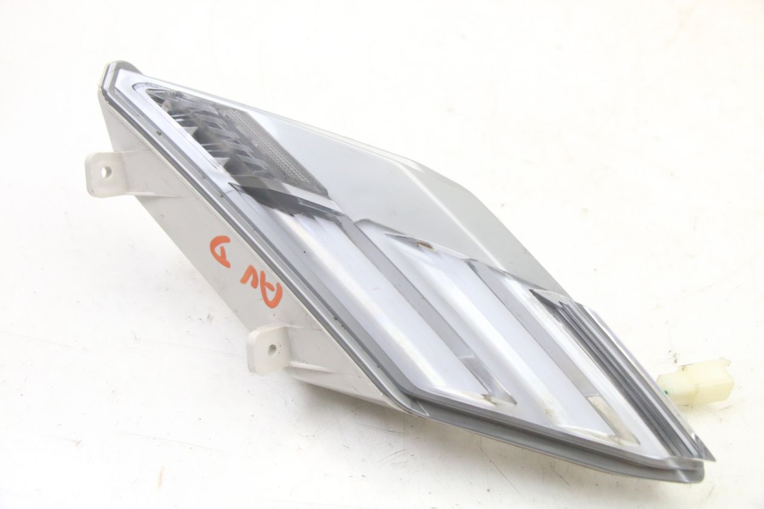 photo de VOORSTE RECHTER KNIPPERLICHT PEUGEOT TWEET 4T 50 (2023 - 2025) - Hoofdaanzicht