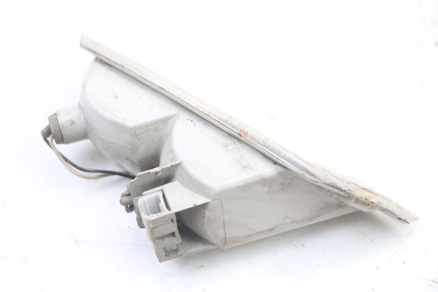 photo de VOORSTE RECHTER KNIPPERLICHT PIAGGIO VESPA GRANTURISMO 125 (2003 - 2007) - Zoom op gebruiksstaat