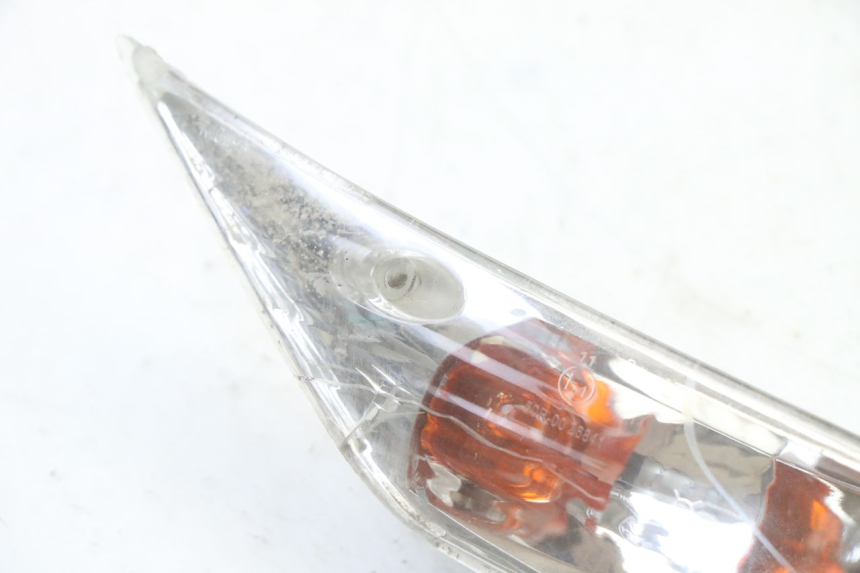 photo de VOORSTE RECHTER KNIPPERLICHT PIAGGIO ZIP 4T 50 (2018 - 2020) - Detail van het onderdeel