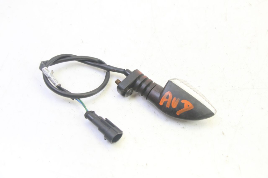 photo de VOORSTE RECHTER KNIPPERLICHT LIGIER PULSE 3 1 (2014 - 2020) - Technische close-up