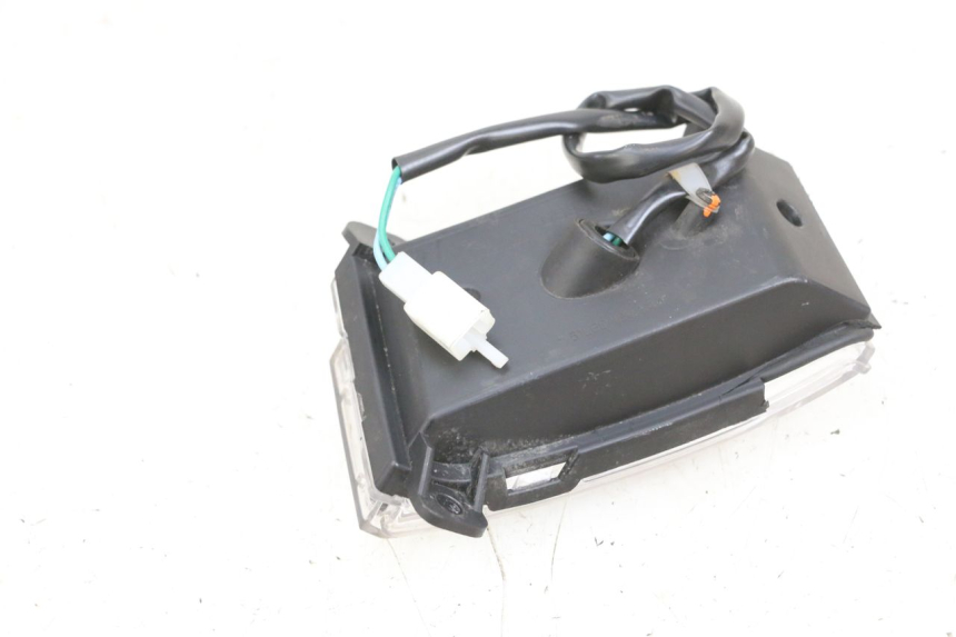 photo de VOORSTE RECHTER KNIPPERLICHT EFUN PUSA 1 - Technische close-up