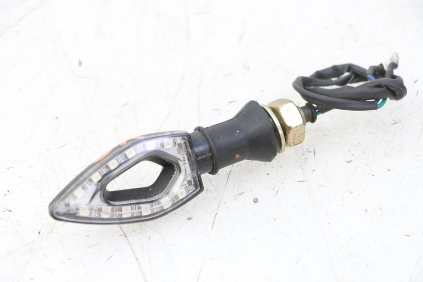 photo de VOORSTE RECHTER KNIPPERLICHT MAG POWER R-STREET 50 (2016 - 2025) - Hoofdaanzicht