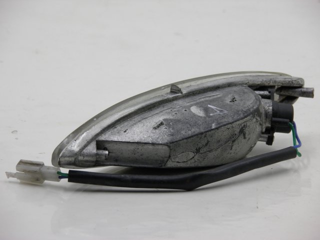 photo de VOORSTE RECHTER KNIPPERLICHT REVATTO JOYSTICK 50 (2006 - 2012) - Detail van het onderdeel