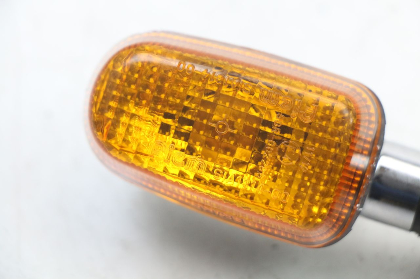 photo de VOORSTE RECHTER KNIPPERLICHT ROYAL ENFIELD CONTINENTAL GT 650 (2019 - 2024) - Andere kijkhoek