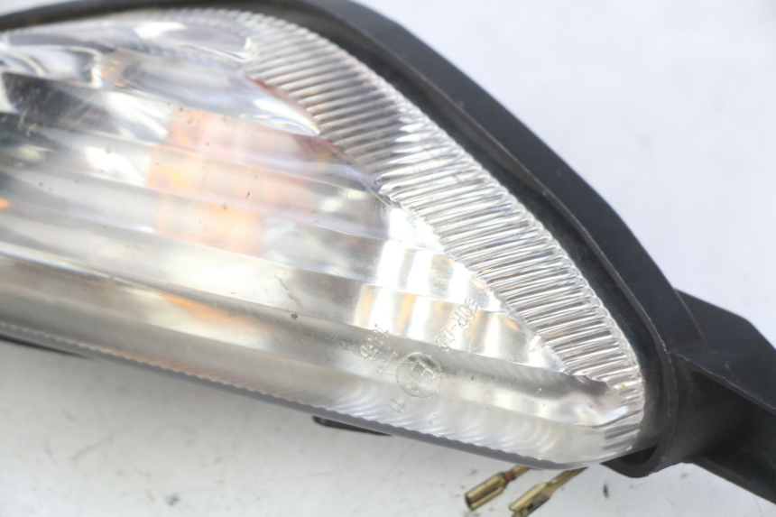 photo de VOORSTE RECHTER KNIPPERLICHT SUZUKI SIXTEEN 125 (2008 - 2010) - Technische close-up
