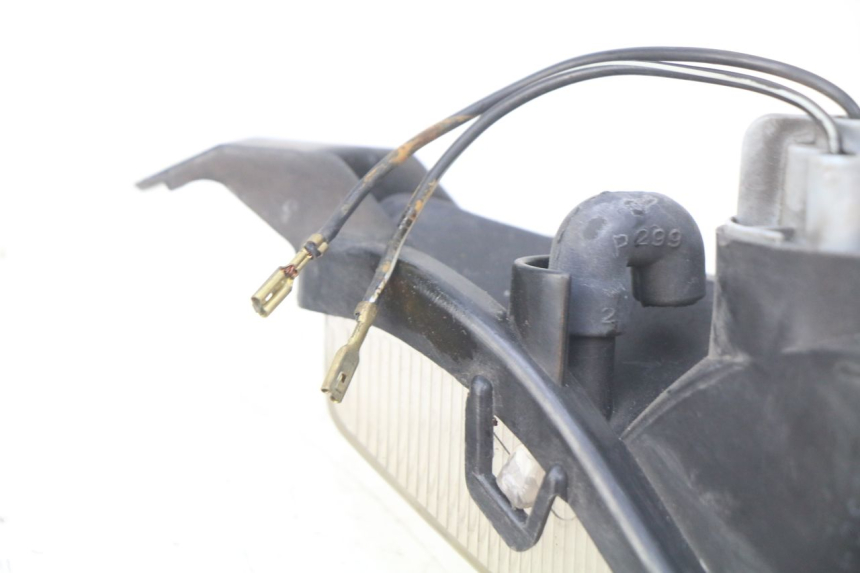 photo de VOORSTE RECHTER KNIPPERLICHT SUZUKI SIXTEEN 125 (2008 - 2010) - Overzicht