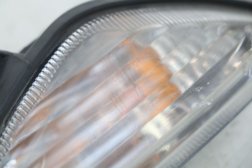 photo de VOORSTE RECHTER KNIPPERLICHT SUZUKI SIXTEEN 125 (2008 - 2010) - Andere kijkhoek