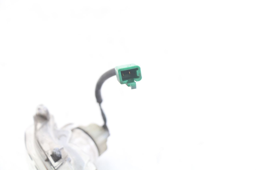 photo de VOORSTE RECHTER KNIPPERLICHT MBK SKYCRUISER 125 (2006 - 2009) - Technische close-up