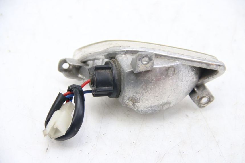 photo de VOORSTE RECHTER KNIPPERLICHT APRILIA SR 2T 50 (2012 - 2017) - Zoom op gebruiksstaat