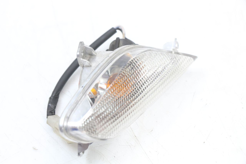 photo de VOORSTE RECHTER KNIPPERLICHT APRILIA SR 2T 50 (2018 - 2022) - Zoom op gebruiksstaat