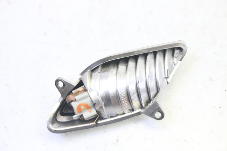 photo de VOORSTE RECHTER KNIPPERLICHT APRILIA SR R 2T LC 50 (2018 - 2021) - Zoom op gebruiksstaat