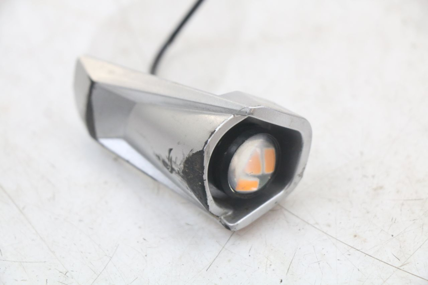 photo de VOORSTE RECHTER KNIPPERLICHT DUALTRON TOGO PLUS 1 - Andere kijkhoek