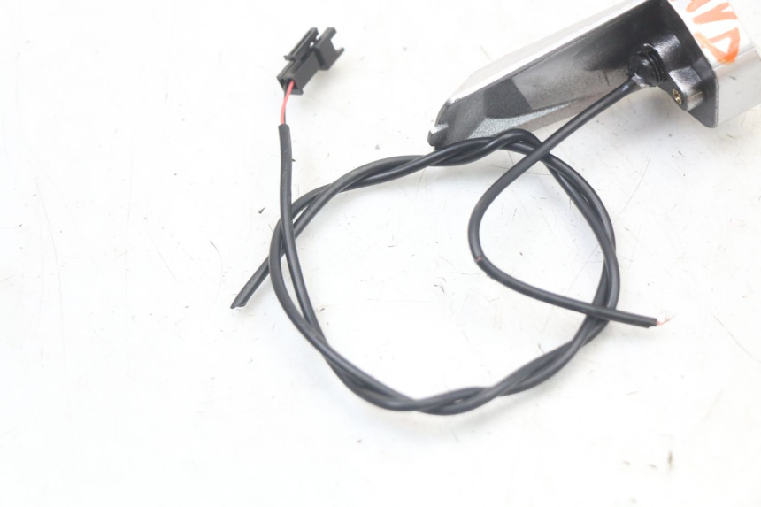 photo de VOORSTE RECHTER KNIPPERLICHT DUALTRON TOGO PLUS 1 - Gecontroleerd onderdeel