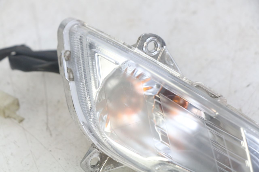 photo de VOORSTE RECHTER KNIPPERLICHT PEUGEOT TWEET 4T 50 (2018 - 2022) - Overzicht