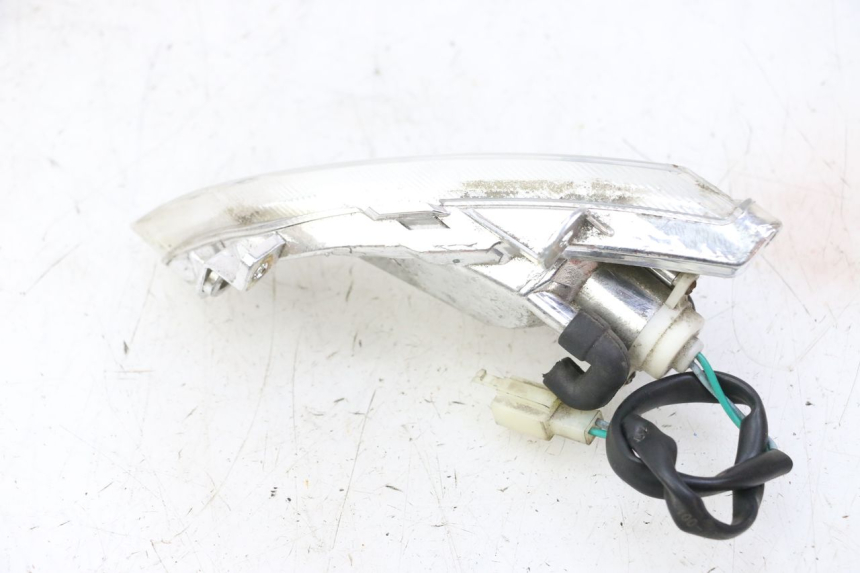 photo de VOORSTE RECHTER KNIPPERLICHT PEUGEOT TWEET 4T 50 (2018 - 2022) - Andere kijkhoek